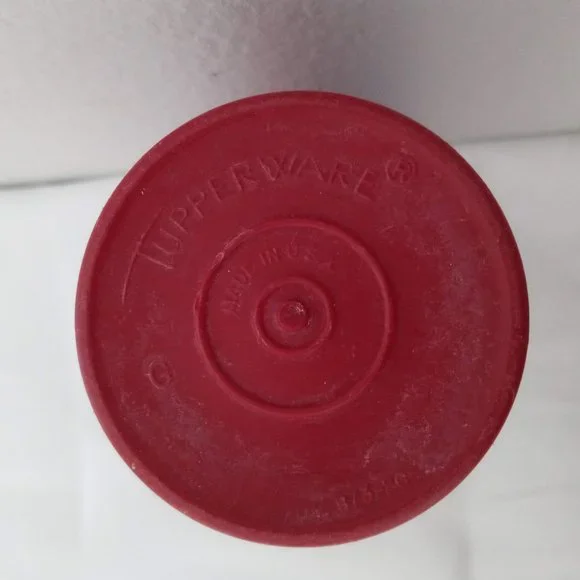 Eight Tupperware Cups Vintage Different Sizes & Colors - Picture 9 of 16